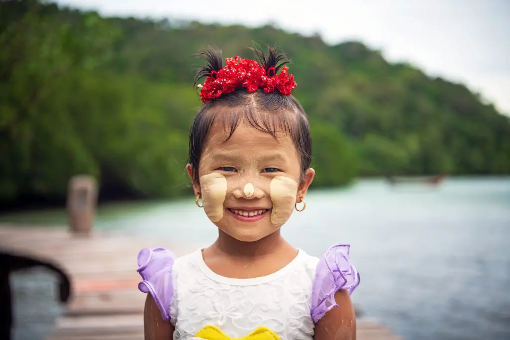 Local Burmese child at Wa Ale